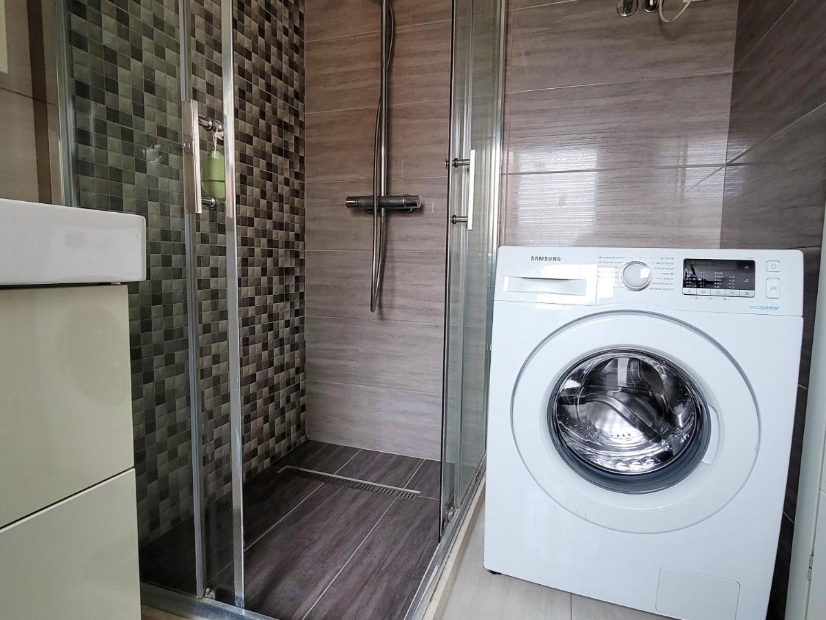 Quiet Apartment Near Tirana Lake Екстер'єр фото