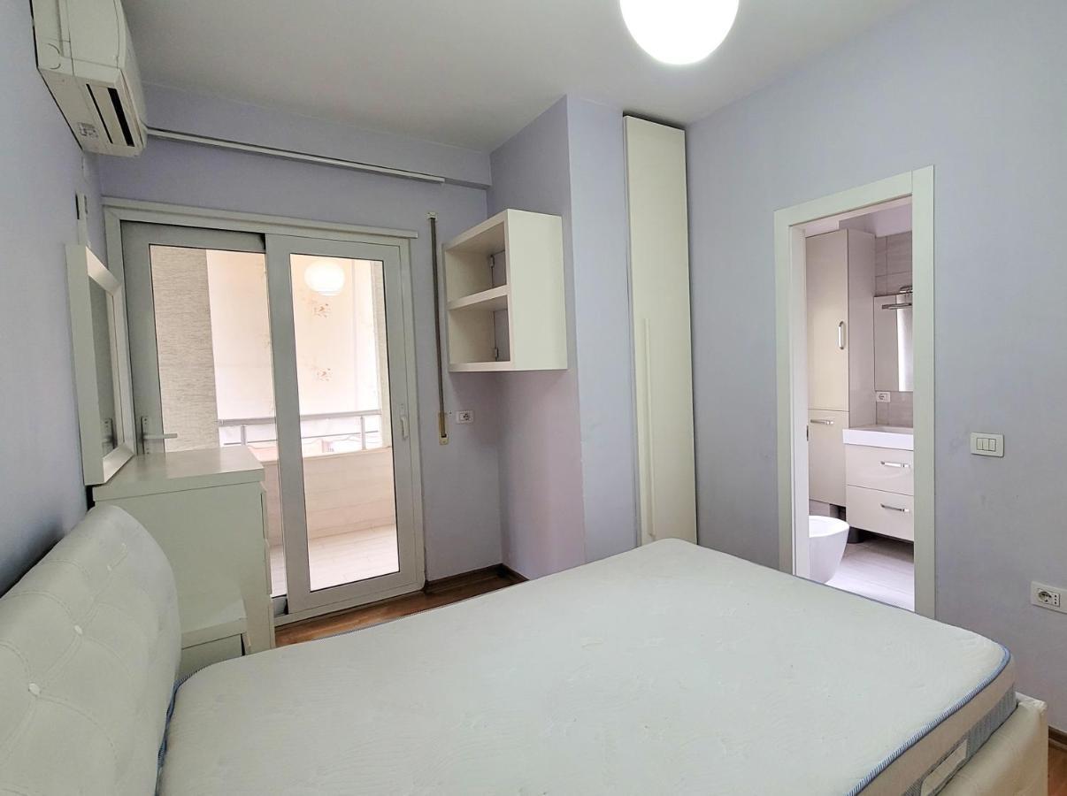 Quiet Apartment Near Tirana Lake Екстер'єр фото
